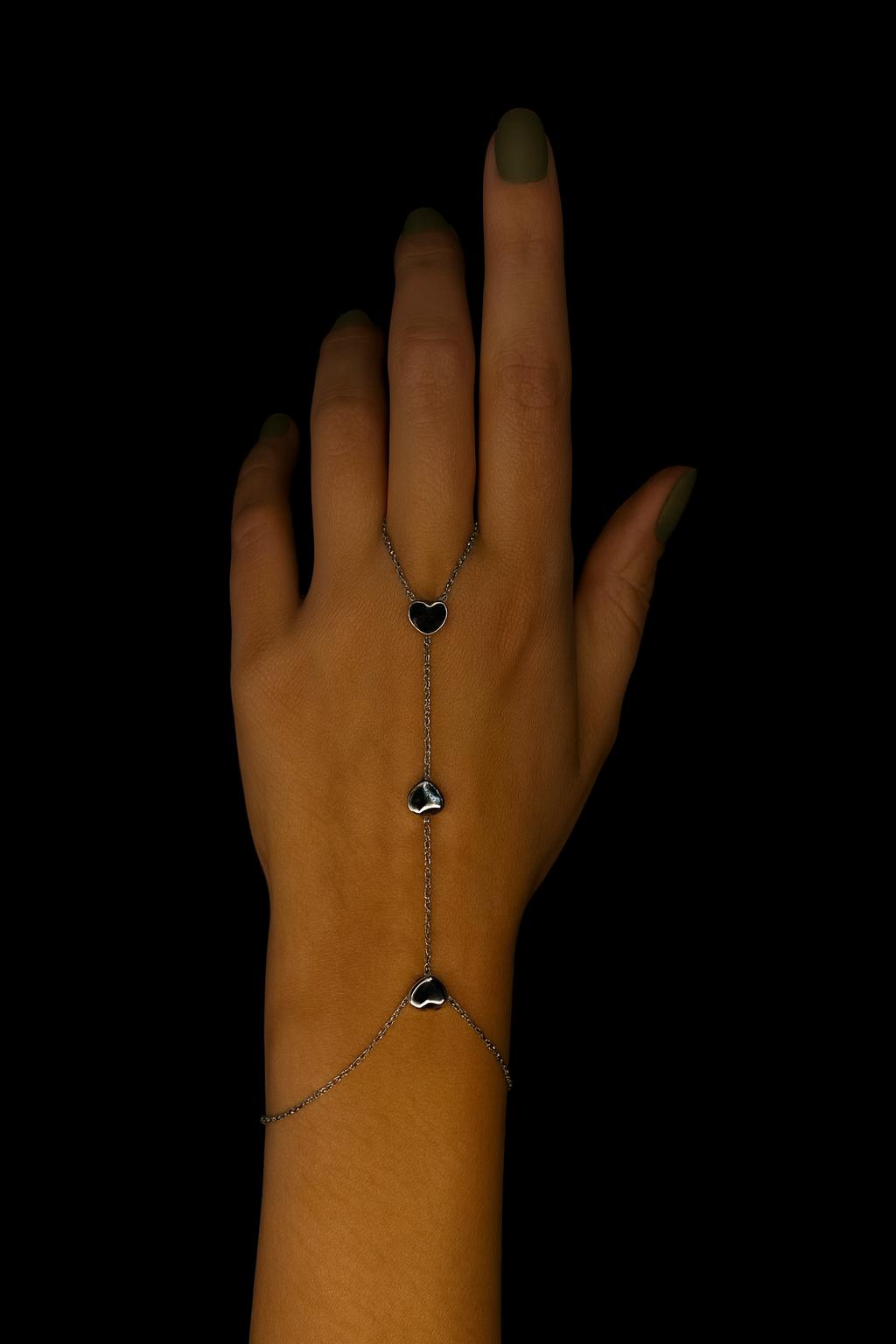 Üçlü Kalp Figürlü Şahmeran